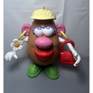 HALLMARK Mrs Potato Head Christmas Ornament‎